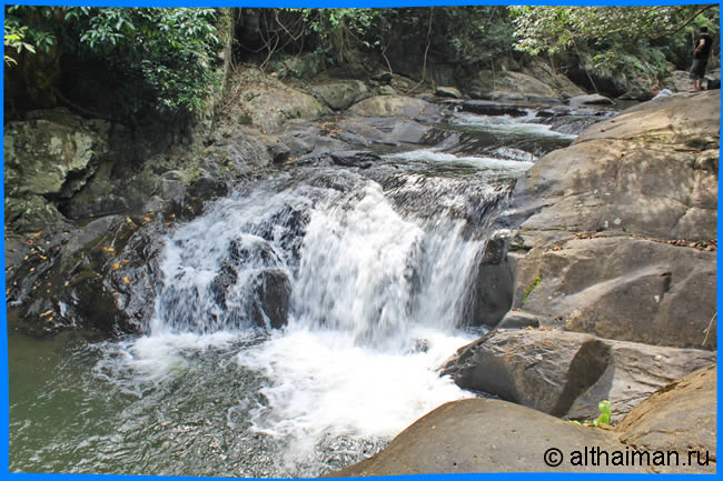 Pa La-U falls