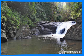 Pa La-U falls