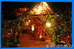 Ko Mak, Koh Mak, Maak, Ko Mak resort, hotel in Koh Mak, Koh Mak Holiday, photo, Koh mak tours, cheap airticket,  islands, restaurant, food, night club, beach, Koh Mak room, honeymoon,  on Koh Maak