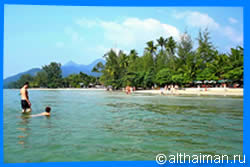 остров Ко Чанг, Тайланд, Koh Chang, Чанг, Таиланд, отель на Ко Чанге, отели Ко Чанг, отдых на Ко Чанг, фото Ко Чанг, туры на Ко Чанг, дешевые авиабилеты,  острова, ресторан, ко чанг фото-отчёт, еда, ночной клуб, пляж, номер в отеле на Ко Чанг, медовый месяц, на Ко чанг
