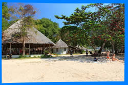 остров Ко Чанг, Тайланд, Koh Chang, Чанг, Таиланд, отель на Ко Чанге, отели Ко Чанг, отдых на Ко Чанг, фото Ко Чанг, туры на Ко Чанг, дешевые авиабилеты,  острова, ресторан, ко чанг фото-отчёт, еда, ночной клуб, пляж, номер в отеле на Ко Чанг, медовый месяц, на Ко чанг