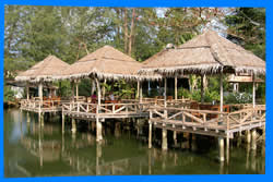 остров Ко Чанг, Тайланд, Koh Chang, Чанг, Таиланд, отель на Ко Чанге, отели Ко Чанг, отдых на Ко Чанг, фото Ко Чанг, туры на Ко Чанг, дешевые авиабилеты,  острова, ресторан, ко чанг фото-отчёт, еда, ночной клуб, пляж, номер в отеле на Ко Чанг, медовый месяц, на Ко чанг
