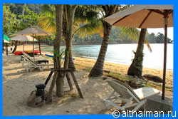 остров Ко Чанг, Тайланд, Koh Chang, Чанг, Таиланд, отель на Ко Чанге, отели Ко Чанг, отдых на Ко Чанг, фото Ко Чанг, туры на Ко Чанг, дешевые авиабилеты,  острова, ресторан, ко чанг фото-отчёт, еда, ночной клуб, пляж, номер в отеле на Ко Чанг, медовый месяц, на Ко чанг