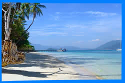Koh Lao Ya Island, Islands Nearby Koh Chang
