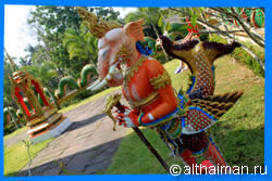 Wat Salak Phet Temple - Koh Chang Temples & Shrines