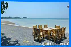 Kaw Kwang beach Restaurants 