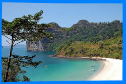 остров Ко Ланта, Краби, Южный Таиланд,Krabi, Thailand, лучший отель в Ко Ланта, отели Ко Ланта, отдых на Ланте, фото ко ланта, туры в Ко Ланту, дешевые авиабилеты в Краби,  острова Ко Ланты, ресторан, ланта фото-отчёт, еда, ночной клуб, пляж, номер в отеле на Ко Ланте, медовый месяц, на Ланте