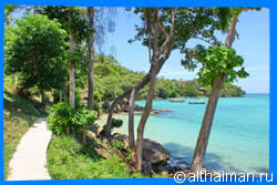 Остров Пхи Пхи, Koh Phi Phi Island, Краби, Южный Таиланд, Тайланд, Krabi, Thailand, лучший отель на Пхи Пхи, отели Пхи Пхи, отдых на Пхи Пхи, фото Пхи Пхи, туры на Пхи Пхи, дешевые авиабилеты в Краби,  острова Краби, ресторан, пхи пхи фото-отчёт, еда, ночной клуб, пляж, номер в отеле Пхи Пхи, медовый месяц на Пхи Пхи