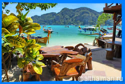 Phi Phi Restaurants, What and Where to Eat on Koh Phi Phi