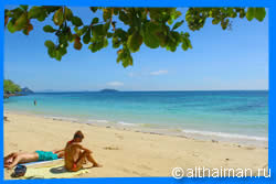 Остров Пхи Пхи, Koh Phi Phi Island, Краби, Южный Таиланд, Тайланд, Krabi, Thailand, лучший отель на Пхи Пхи, отели Пхи Пхи, отдых на Пхи Пхи, фото Пхи Пхи, туры на Пхи Пхи, дешевые авиабилеты в Краби,  острова Краби, ресторан, пхи пхи фото-отчёт, еда, ночной клуб, пляж, номер в отеле Пхи Пхи, медовый месяц на Пхи Пхи
