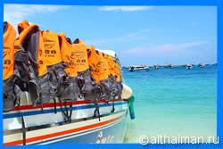 Остров Пхи Пхи, Koh Phi Phi Island, Краби, Южный Таиланд, Тайланд, Krabi, Thailand, лучший отель на Пхи Пхи, отели Пхи Пхи, отдых на Пхи Пхи, фото Пхи Пхи, туры на Пхи Пхи, дешевые авиабилеты в Краби,  острова Краби, ресторан, пхи пхи фото-отчёт, еда, ночной клуб, пляж, номер в отеле Пхи Пхи, медовый месяц на Пхи Пхи