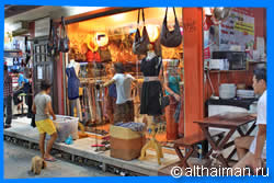 Остров Пхи Пхи, Koh Phi Phi Island, Краби, Южный Таиланд, Тайланд, Krabi, Thailand, лучший отель на Пхи Пхи, отели Пхи Пхи, отдых на Пхи Пхи, фото Пхи Пхи, туры на Пхи Пхи, дешевые авиабилеты в Краби,  острова Краби, ресторан, пхи пхи фото-отчёт, еда, ночной клуб, пляж, номер в отеле Пхи Пхи, медовый месяц на Пхи Пхи