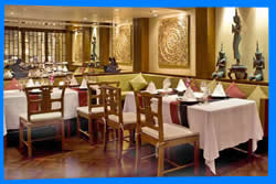Le Meridien Phuket Beach Resort Обзор, Пхукет Отзывы
