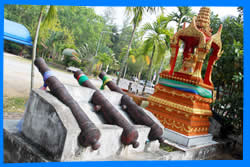 Храм Ват Пра Тонг (Wat Phra Thong) в Пхукете
