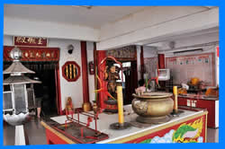 Святыня Чернг Талай в Пхукете