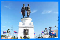 Памятник Героиням Пхукета