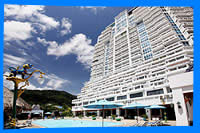  Andaman Beach Suites Hotel