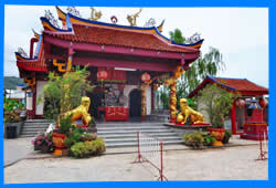 Храм Samkong Shrine в Пхукете, Пхукет Таун Достопримечательности, Китайские Храмы