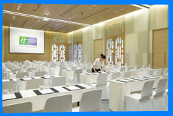 бизнес и конференц залы  в holiday inn resort Phuket maikhao beach