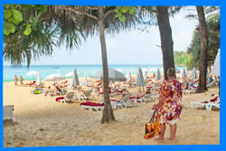 Удобства на пляже Най-Тон Бич (Nai Thon beach)