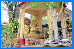 Достопримечательности Храма Монгкол Варарам (Wat Mongkol Wararam)