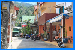 ОТЕЛИ НА ПХУКЕТЕ KOH PHUKET HOTELS RESORTS ВСЕ ОТЕЛИ НА ПХУКЕТЕ ПУКЕТЕ ТАИЛАНД ОТЕЛИ БЕСПЛАТНОЕ БРОНИРОВАНИЕ  
