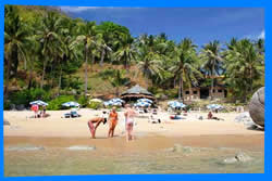 Пляж для Релакса рядом с Ката Ной, Пляж Нуи Бич (Nui beach)