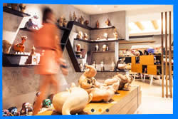 Бар & Ресторан B-HIVE GALLERY в B-Lay Tong Пхукет