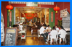 Ресторан Kopitiam by Wilai в Пхукет Тауне, Подлинный Ломтик Реальной Темы