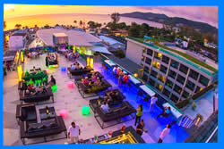 Ресторан The Kee Sky Lounge в Пхукете,  Пхукет Отзывы,  360-ти Градусные Виды из Ресторана на Крыше в Патонг Бич