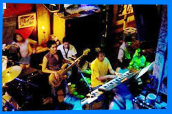 Музыкальный Паб Timber Hut