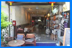Кафе Bo(ok)hemian Arthouse - Nang (Sua)