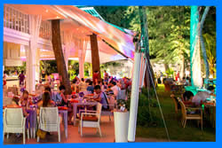 Пляжный Клуб Bliss Beach Club в Пхукете