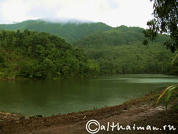 THAM PLA-PHA SUEA NAMTOK  NATIONAL PARK PA SUA WATERFALL MAE HONG SON NORTH THAILAND_СЕВЕРНЫЙ ТАИЛАНД ВОДОПАД ПА СЫА СУА МАЕ ХОНГ СОН ПЕЩЕРА РЫБ НАЦИОНАЛЬНЫЙ ПАРК