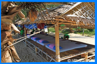 Haad Mae Haad beach massage