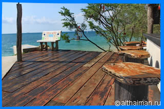 Play Laem beach Koh Phangan Ко Панган Тайланд