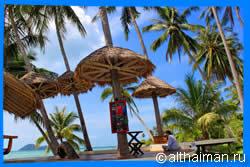 Haad Yao Beach Restaurants & Food 