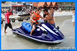 Haad Rin Nok (Sunrise) Beach, Full Moon Party Beach in Koh Phangan