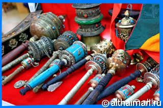 What to Buy in Koh Phangan, Koh Phangan Shopping