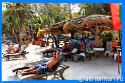 Haad Rin Nok beach Facilities 