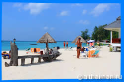 Ao Sri Thanu Beach Hotels, Where to Stay in Ao Srithanu Beach