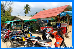 Food Stalls in Srithanu 